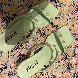 Girgod womens 3’ heel Euro size 41